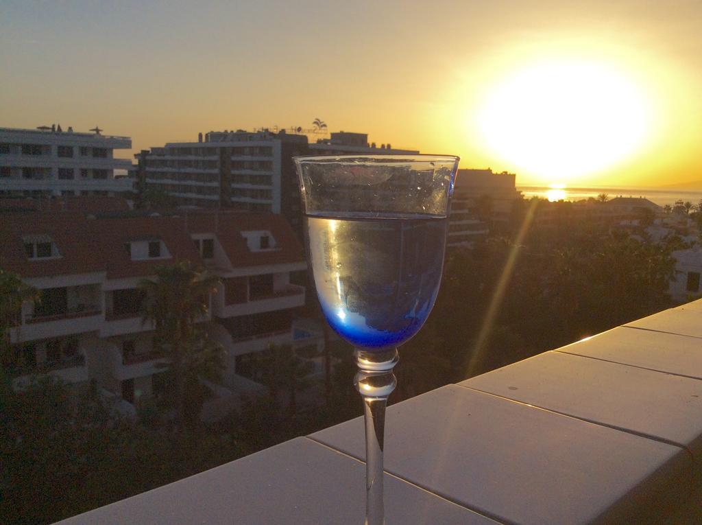 Apartment With Terrace In Playa De Las Americas Ngoại thất bức ảnh