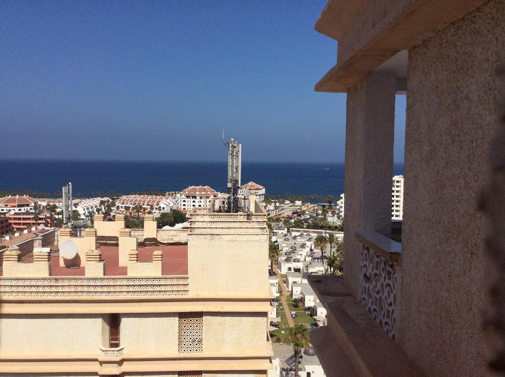 Apartment With Terrace In Playa De Las Americas Ngoại thất bức ảnh